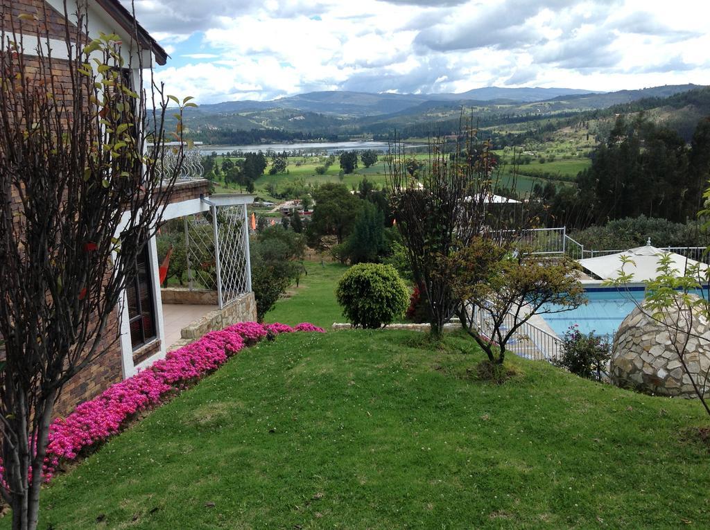 Miravalle Suites Paipa Exterior photo